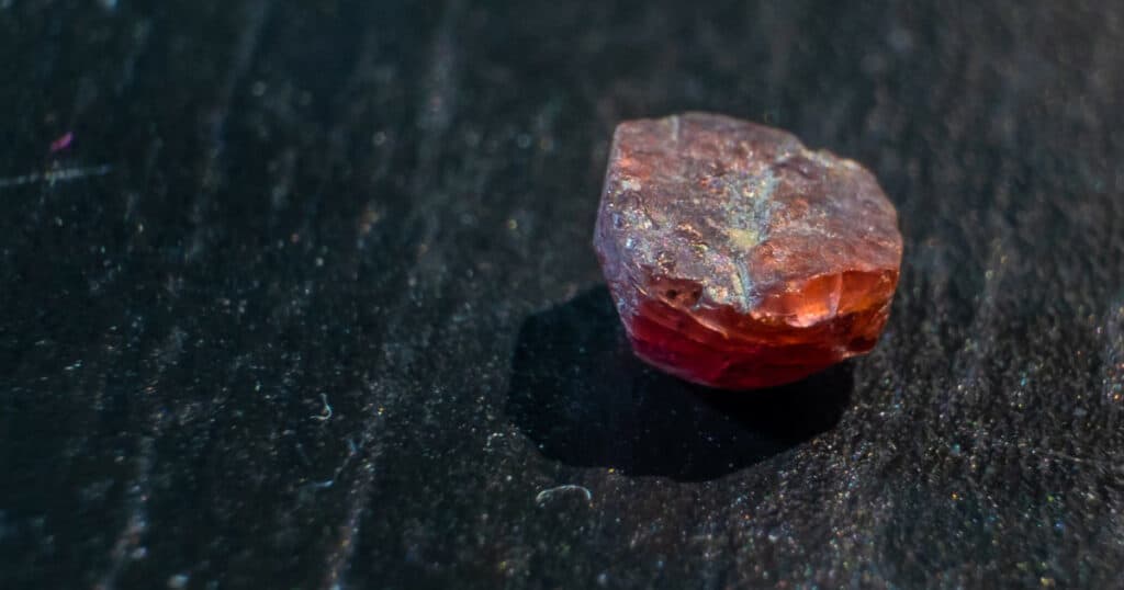 Garnet Meaning Healing Properties Benefits And Uses